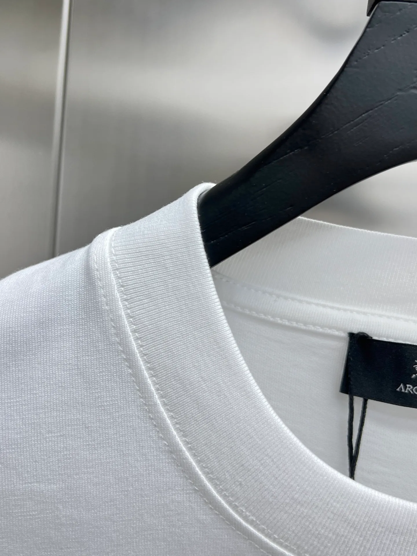 arcteryx🌟New Arrival T T Hot Sale 99 🐎🐎Size：S-XXL Black White 2 Size S 110 54 69 21 M 114 56 71 22 L 118 58 73 22 XL 122 60 75 23 2XL 126 62 77 23